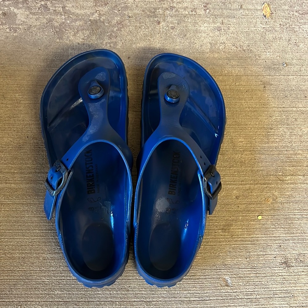 Flip flops